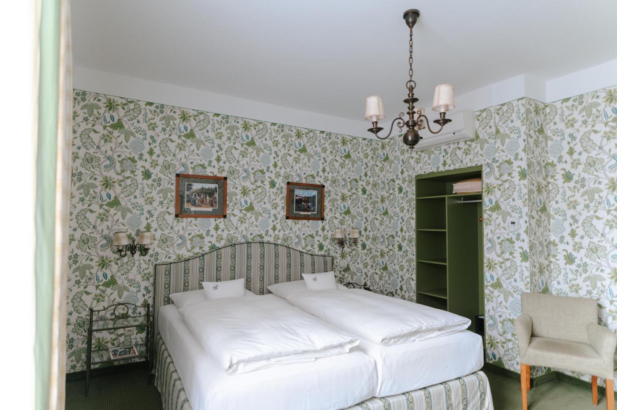 Romantik Hotel Zur Post Fuerstenfeldbruck Extérieur photo